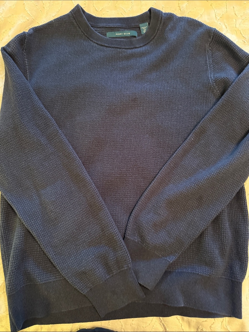 Perry Ellis Men's Dark Navy Textured Crewneck Sweater